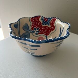 Blue Sky Ceramics Pedestal Scalloped Bowl Heather Goldminc RED BLUE FLOWERS.